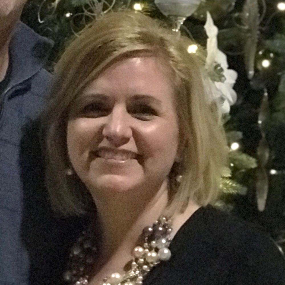 Meet your Posher, Jennifer